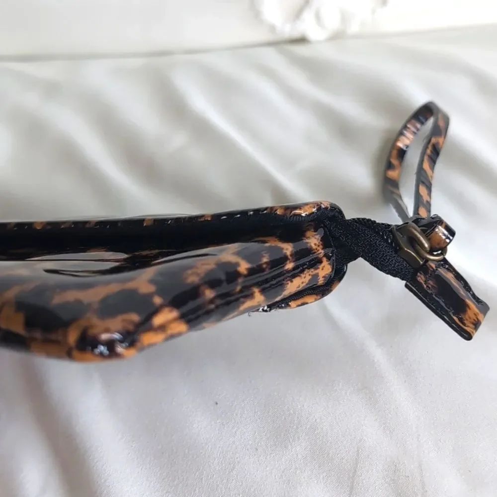 J CREW Super Sleek , Super Thin Animal Print Patent Clutch - Picture 13 of 17